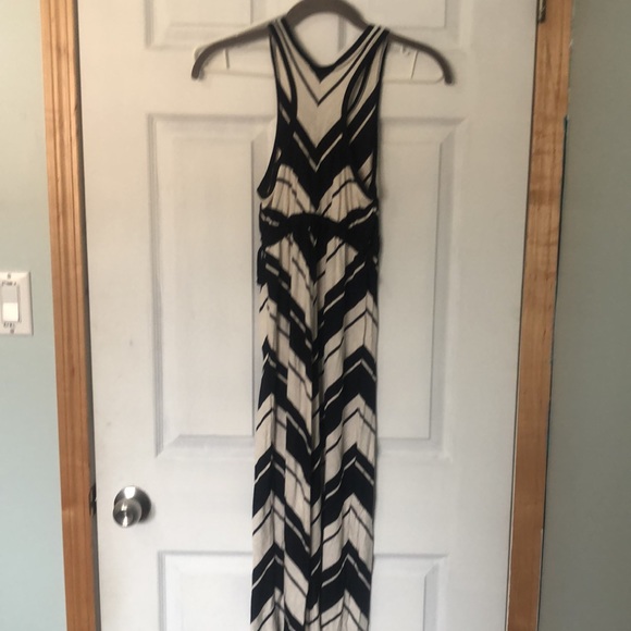 2 @ Joe Fresh racer back maxi - Picture 4 of 4